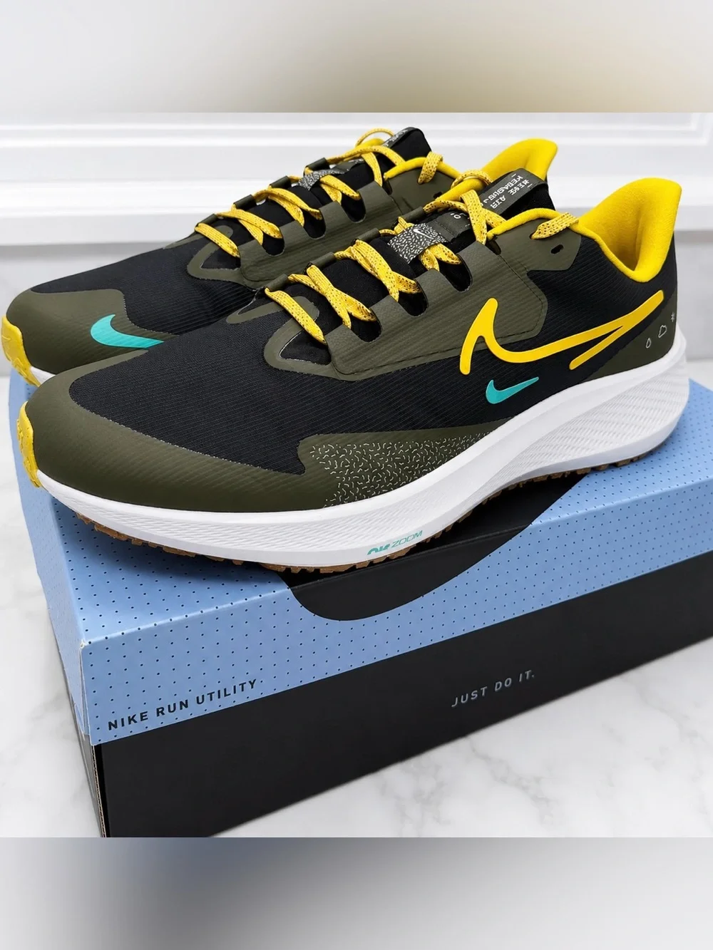 Nike Air Zoom Pegasus Shield